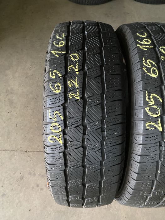 Anvelope iarna 205/65/16C Onyx Stable Grip 205 65 16C R16C