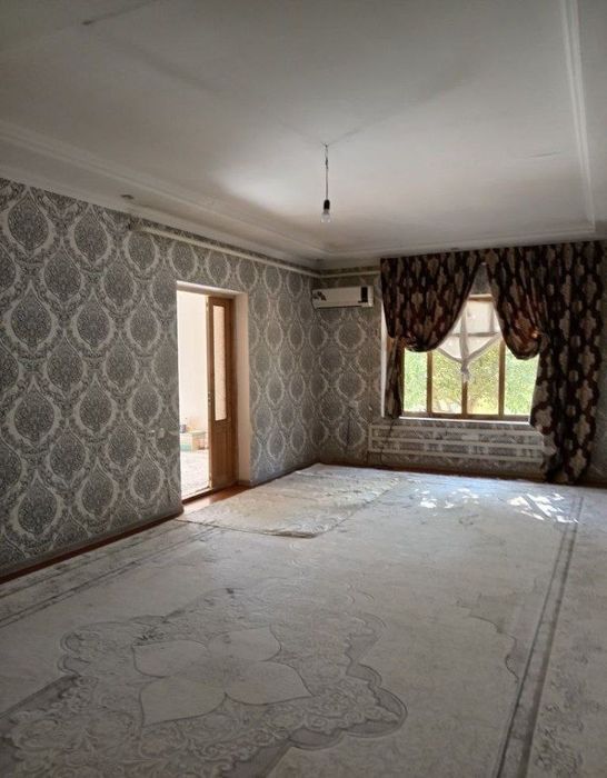 Дом продается  лайлак махаллада 5 сотули Уй сотиладиi
69900$