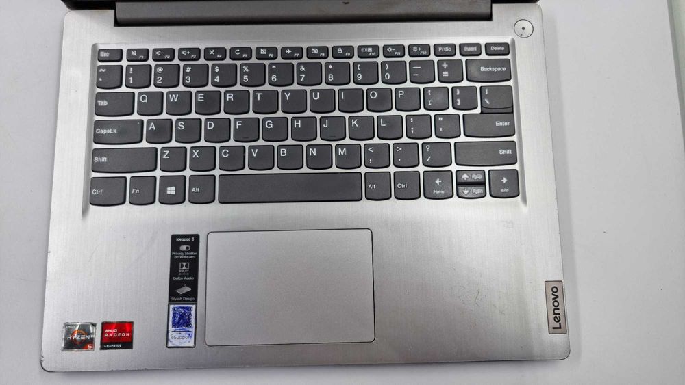 Laptop Lenovo Ideapad 3 [Amanet Club Caro]