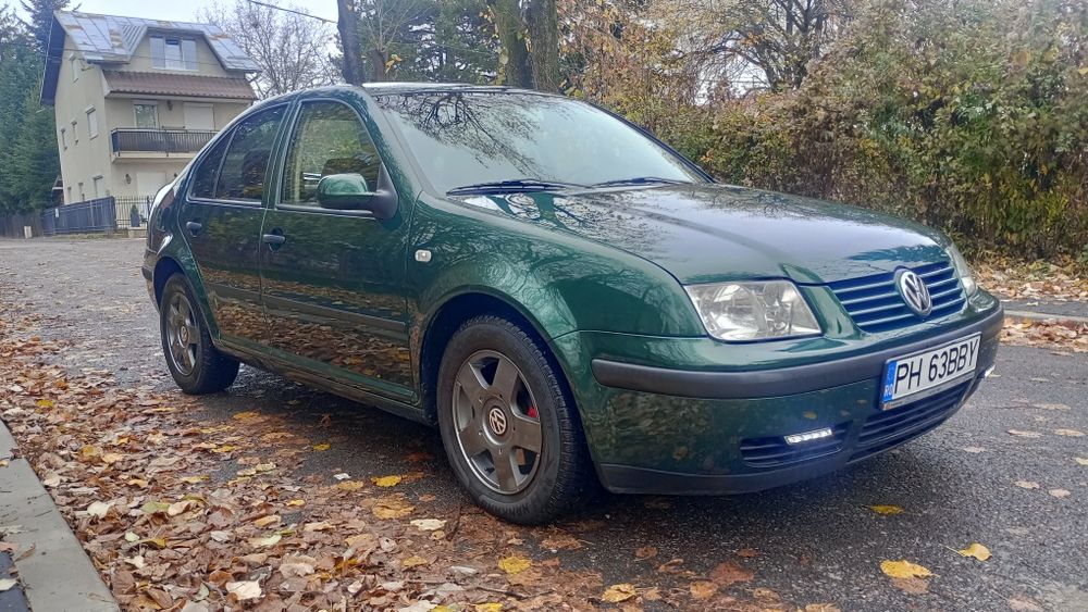 Volkswagen bora 1.6 sr.. fara rugina ...scaune de piele
