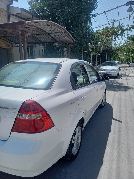 Chevrolet nexia 3