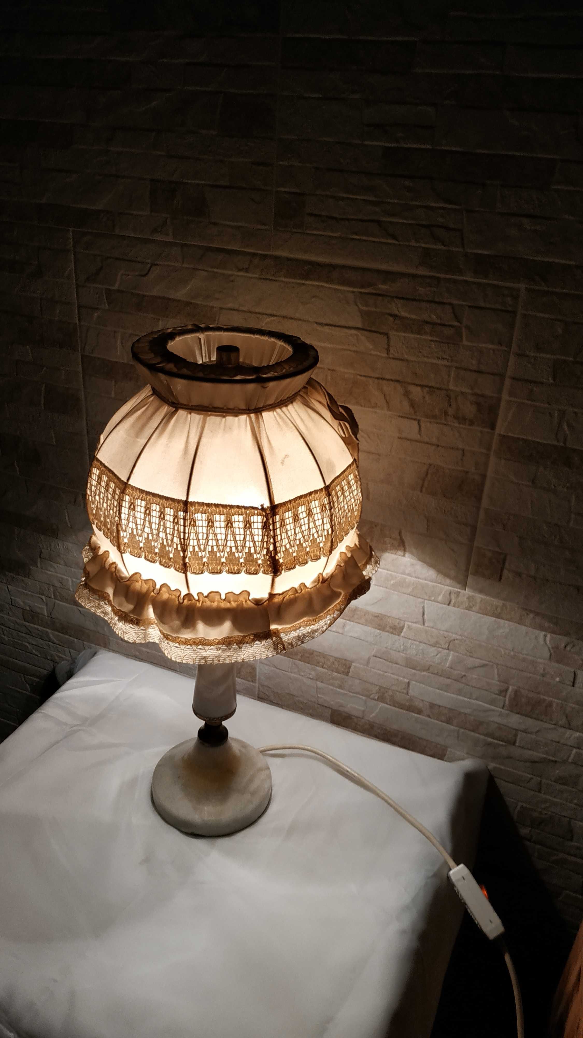 Голяма стара мраморна лампа - нощна лампа - 1970 година