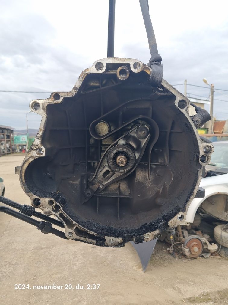 Cutie viteza manuala 6 trepte Audi A4 B6 2.5 TDI (AKE)