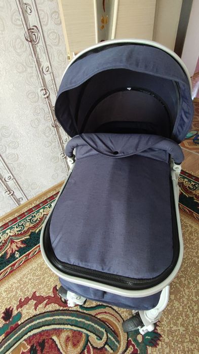 Продам   коляску