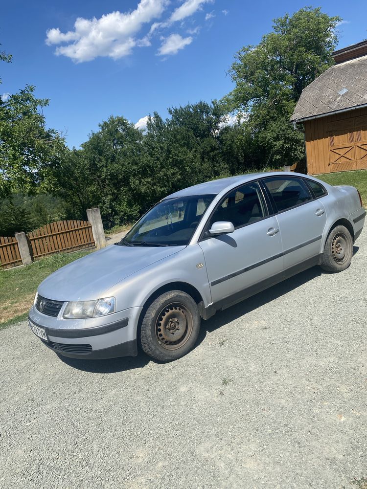 Vand volkswagen passat 1.9 116 cp in stare perfecta de functionare!
