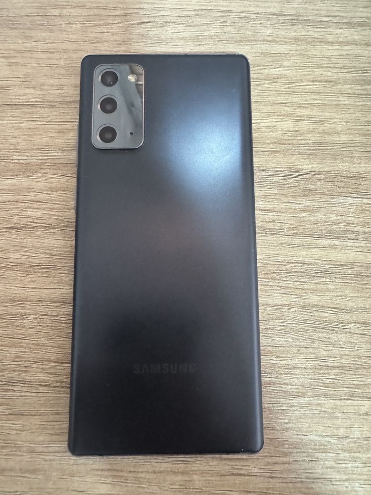 Продам свой Samsung Note 20 /256gb в отличном состоянии !
