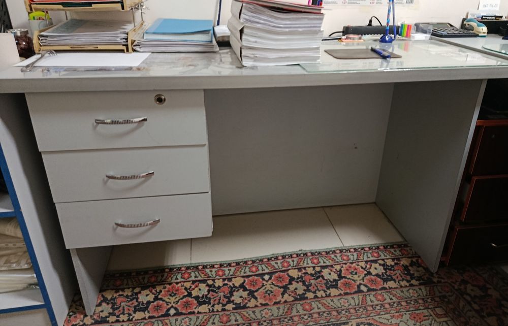 Продам стол в отличном состоянии