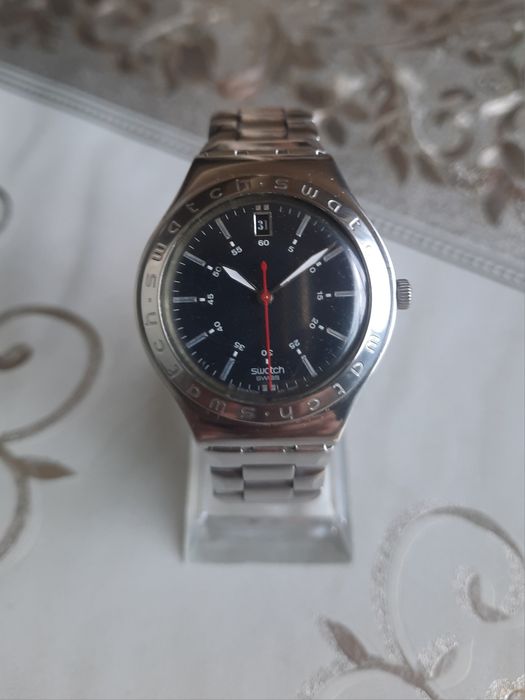 Продам часы Swatch