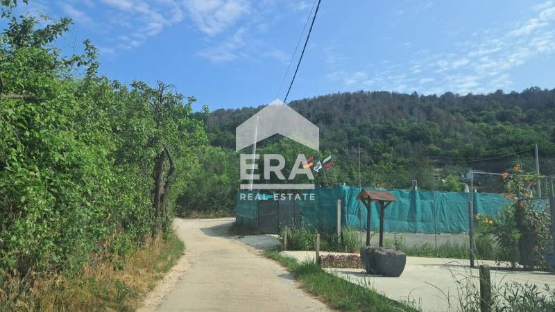 Ексклузивен урегулиран поземлен имот за продажба, на ул. Малина, в гор