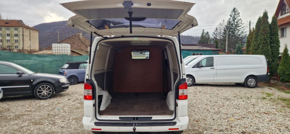 Volkswagen vw T5 2.0tdi 2-3 locuri si marfa AC 2011 XXL rate TBI Bank