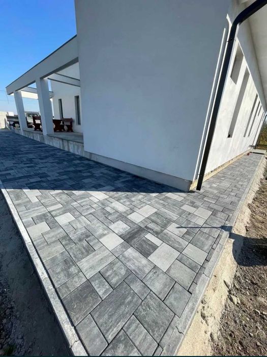 Montez pavaj rigole bordura sparg placi din beton