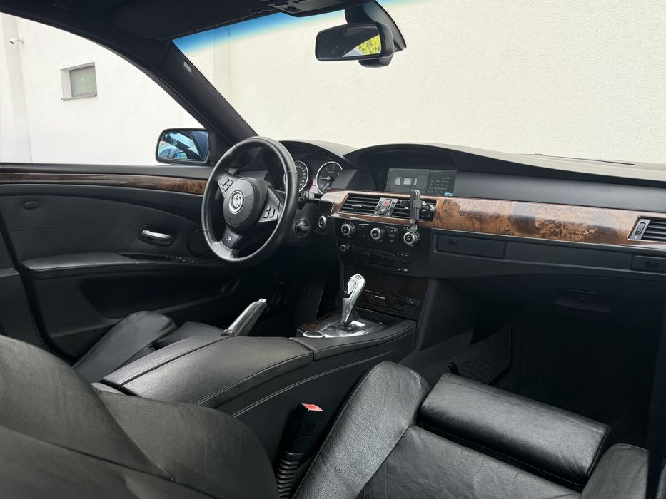 BMW Seria 5 E60 LCi/ 2008/ 520d/ Pachet M/ AUTOMAT Joystick