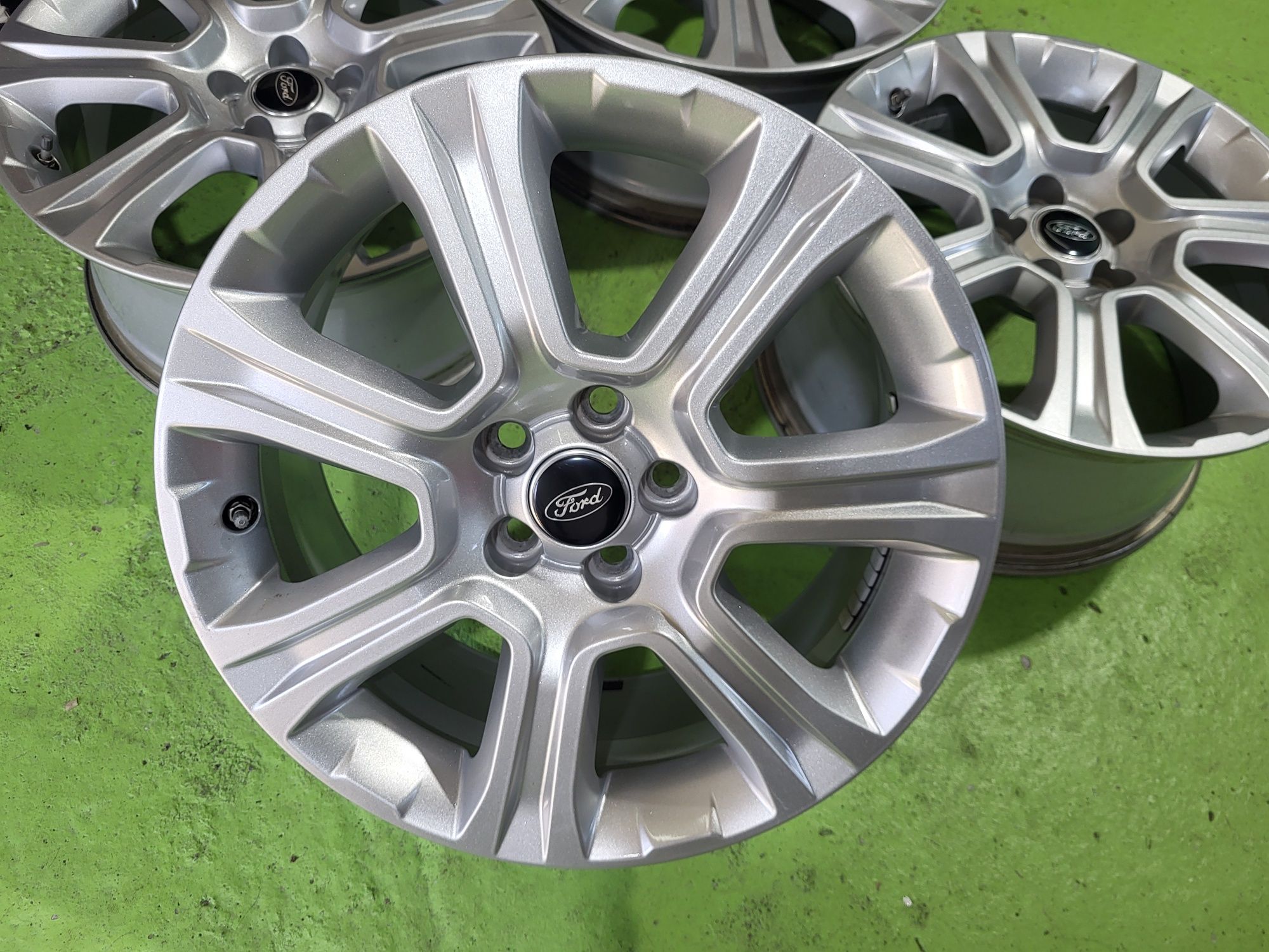 18 5x108 Ford Land Rover лети джанти 5х108 форд