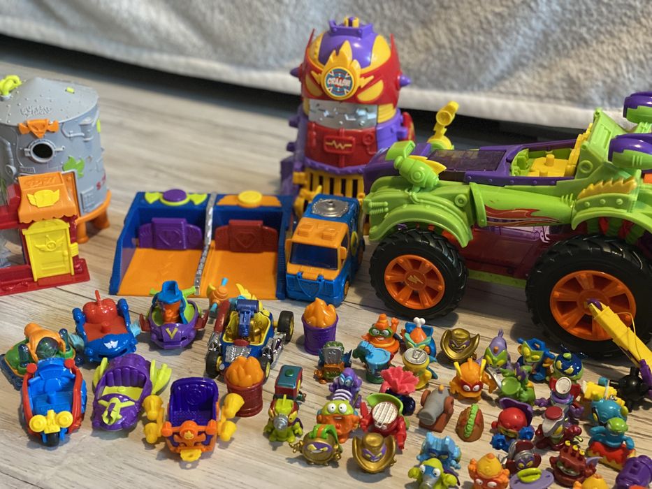 Supereroi și superzings