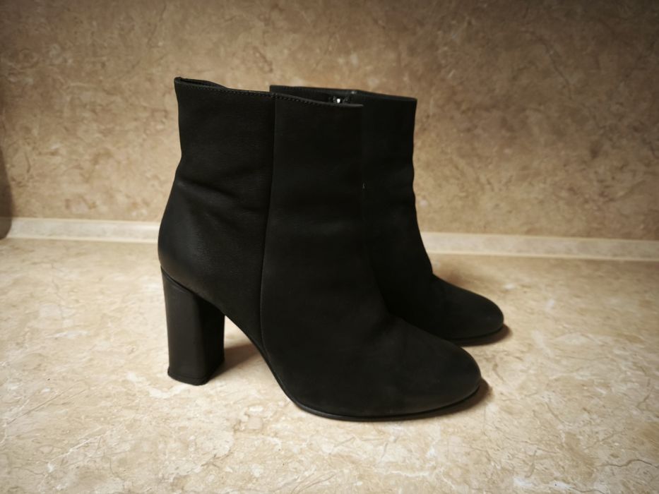 Маратонки le coq sportif и дамски боти, естествена кожа