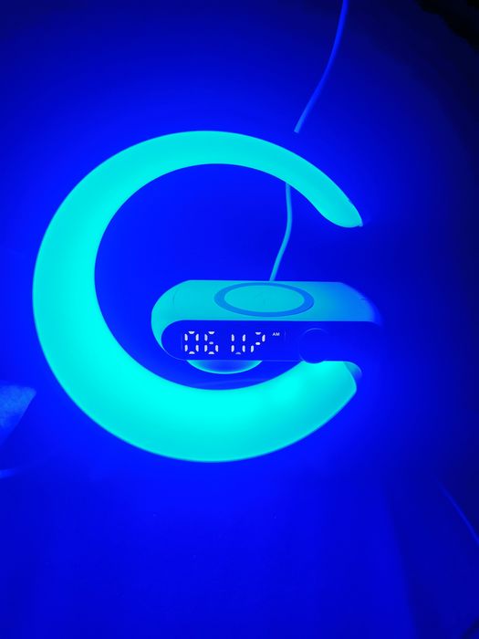 Încărcător rapid/lampă LED /ceas cu alarma/boxă bluetooth