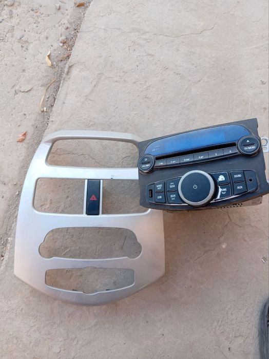 Spark magnetafon sotiladi