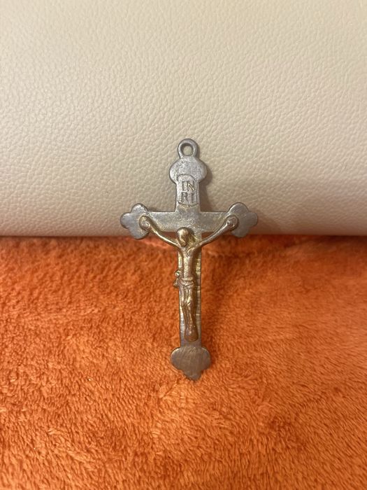 Pandantiv - Cruce cu Domnul Iisus Hristos - anii 1650-1700