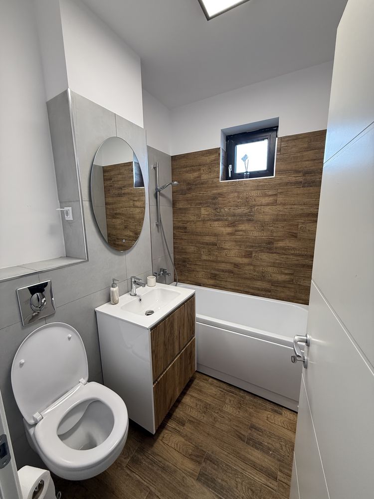 Apartament 3 camere de inchiriat cu curte la parter cartier Orizont