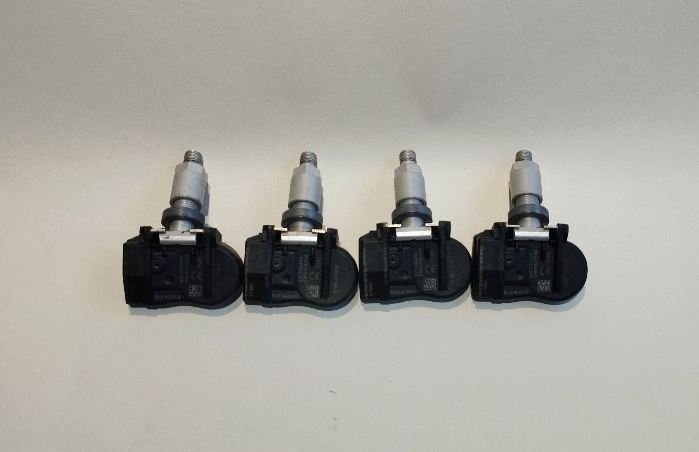 Датчици за налягане в гумите/ TPMS sensors 433MHz