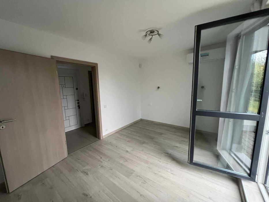 Дава се под наем Двустаен апартамент в София, Център - 60 кв.м за 500 € - Снимка #3