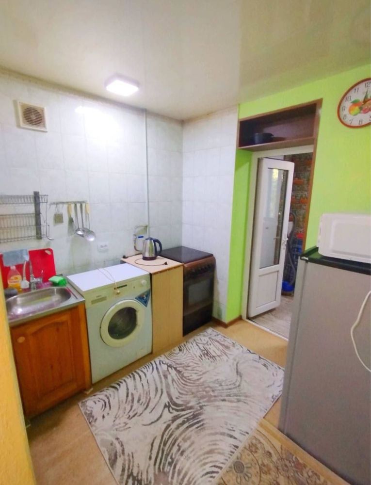 1в2/3/5 Продается квартира Чиланзар 25 квартал Балкон 2/6! 42кв.м