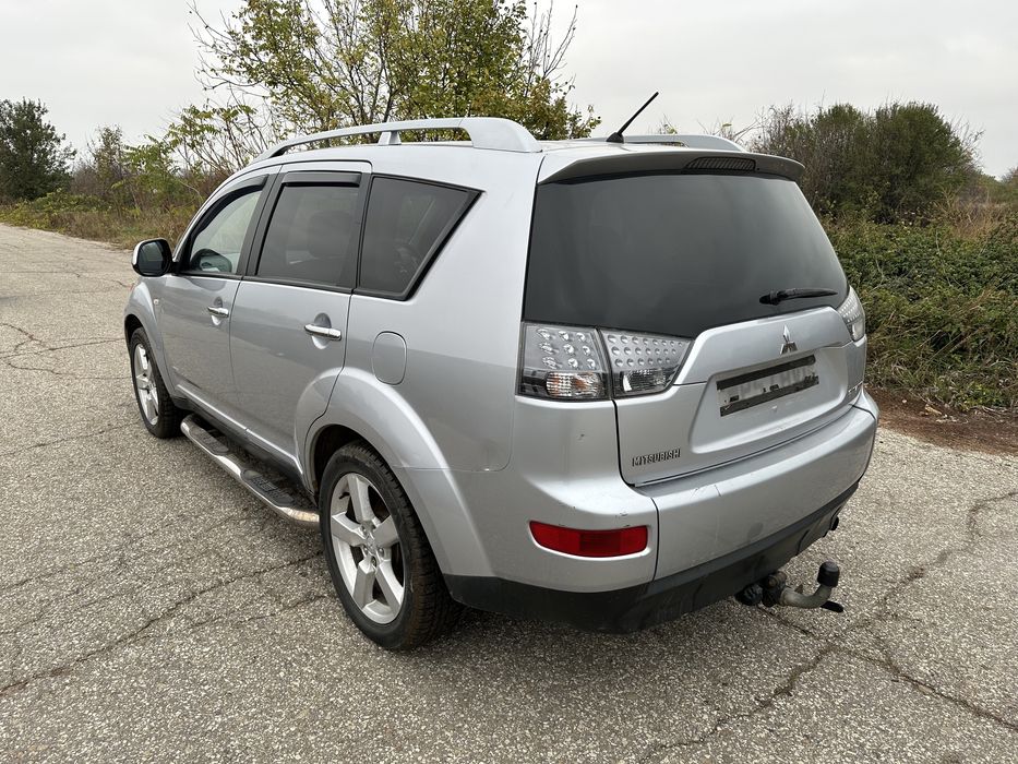 Mitsubishi Outlander 2.0 DI- D на части