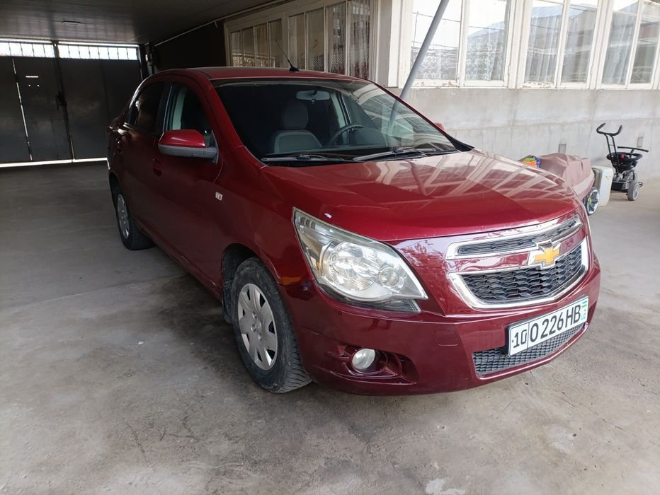 Chevrolet cobalt 2018 AT