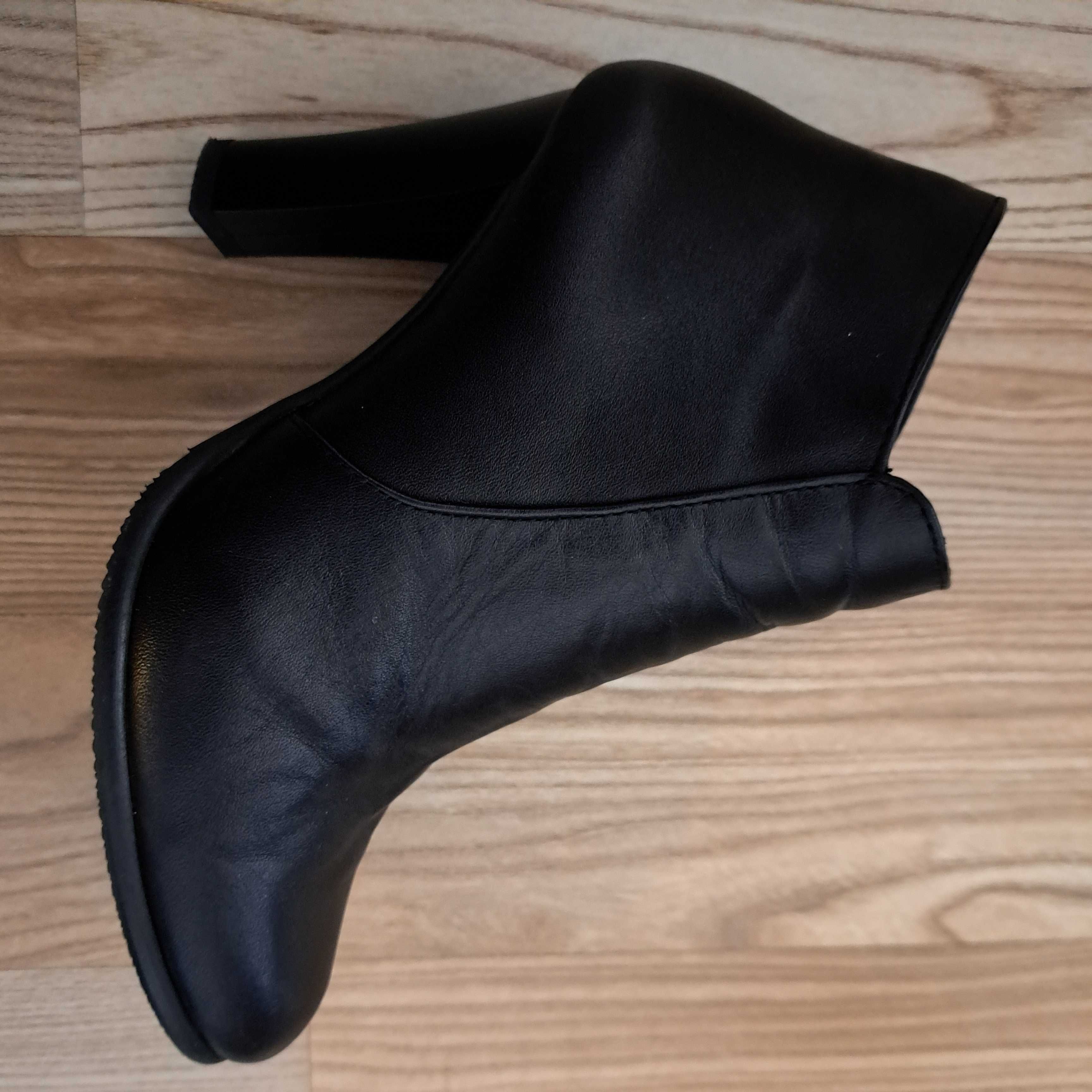 Botine piele marimea 38