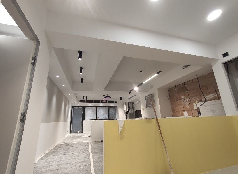 Execut instalatii electrice