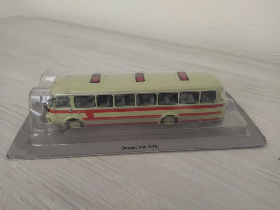 Метален автобус Škoda 706 RTO !!!