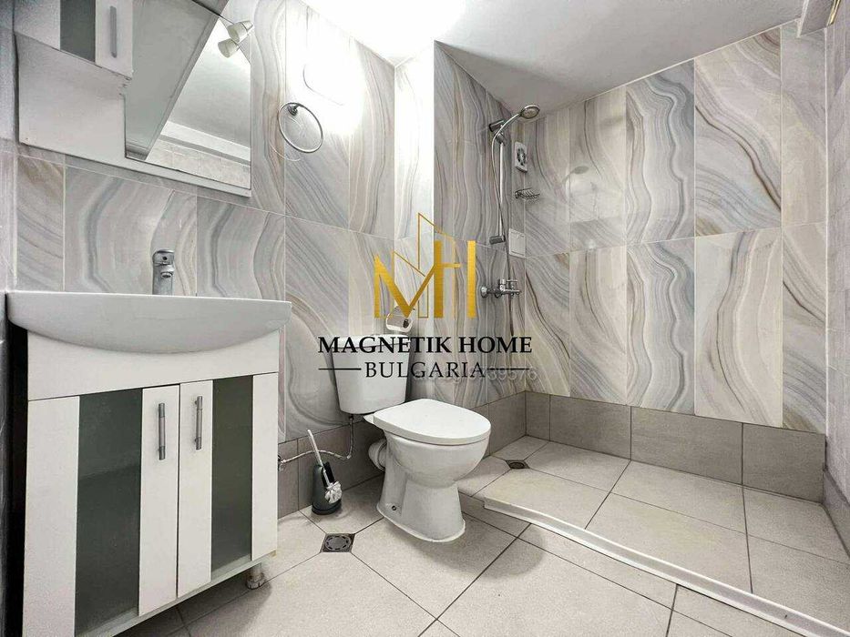 Дава се под наем Многостаен апартамент в Бургас, Лазур - 110 кв.м за 714 € - Снимка #4