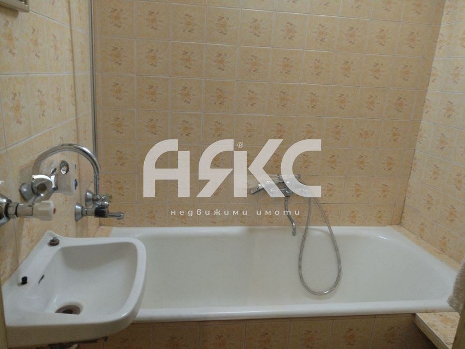 Двустаен апартамент в кв. Гоце Делчев до МЕТРОСТАНЦИЯ