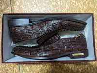Мужские туфли, из рельефной экокожи крокодила 44 размер (европейский)