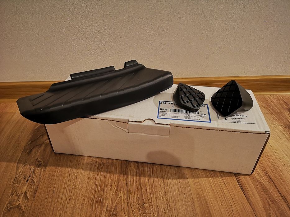 Set capace pedale Skoda Octavia 3
