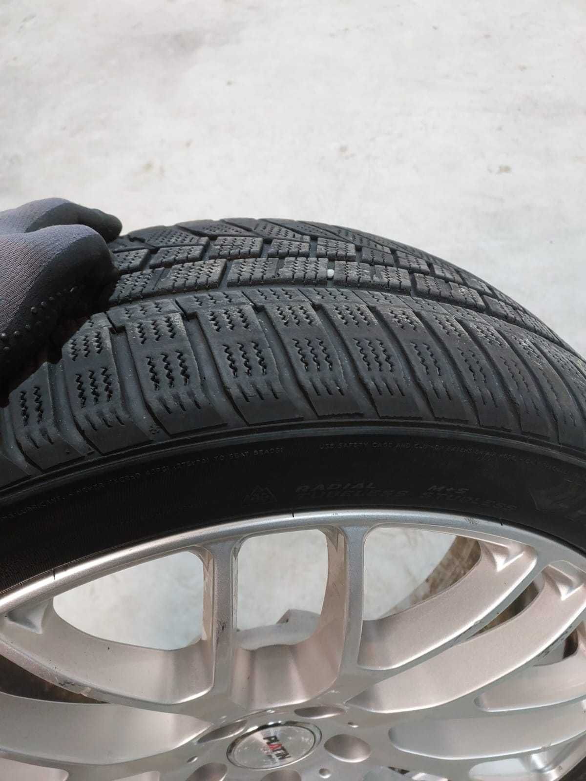 245/40R19 5x112 Hankook