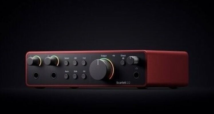 *Чисто нов комплект*Scarlet Interface (АУДИО КАРТА)