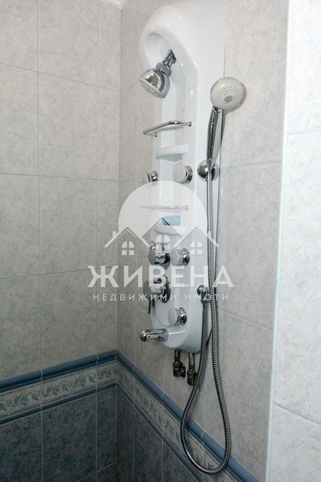 Продава се Четиристаен апартамент в Варна, ВИНС - 147 кв.м за 1939 €/кв.м - Снимка #10