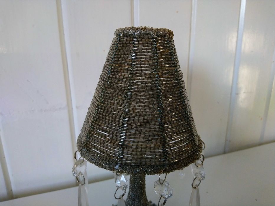 Suport luminare decorat cu margele