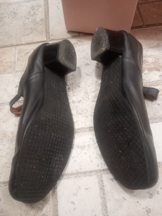 Скарпини за народни танци