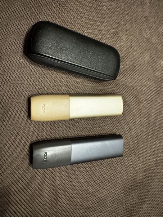 Vand 4 iqos-uri in perfecta stare de functionare