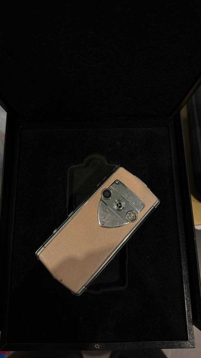 Vertu Constellation Touch