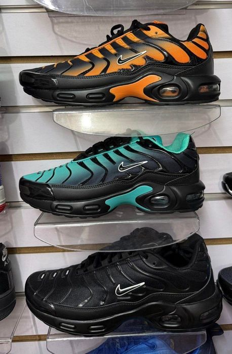 Adidasi superbi pentru bărbați