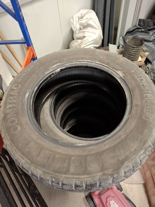 195 75  16 vredestein бусови гуми  комплект 6 бр.