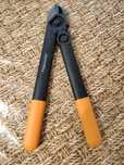 Ножица за клони Fiskars.