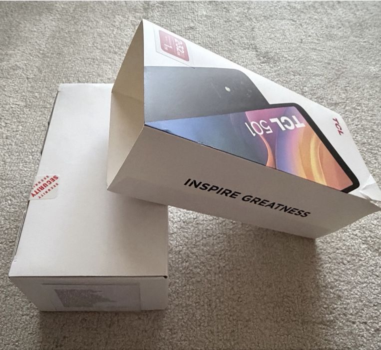 Se vinde telefon nou ieftin !