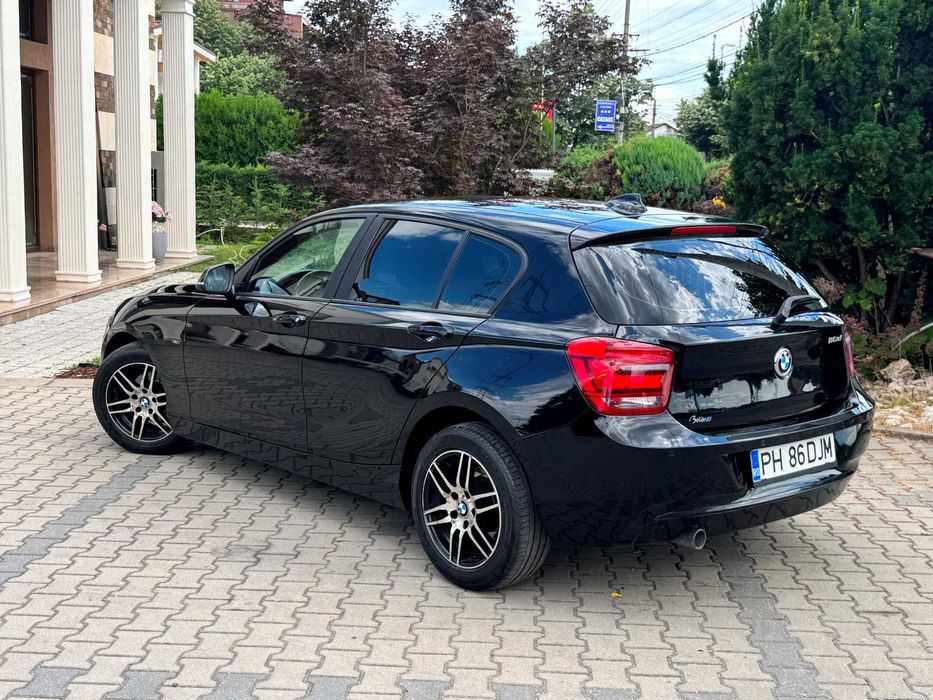 BMW Seria 1 F20 2012 Sport Line