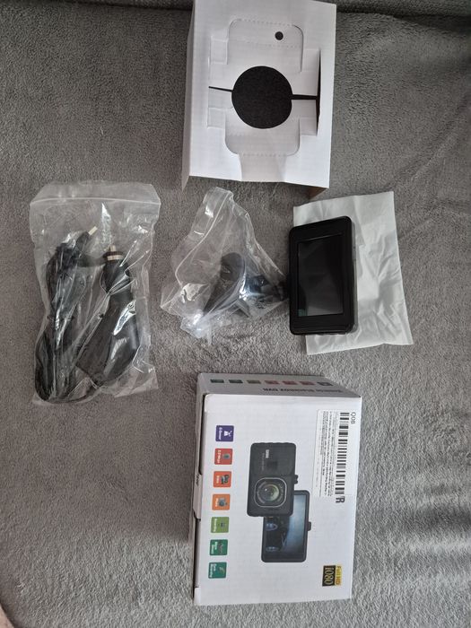 Camera auto bord , nouă