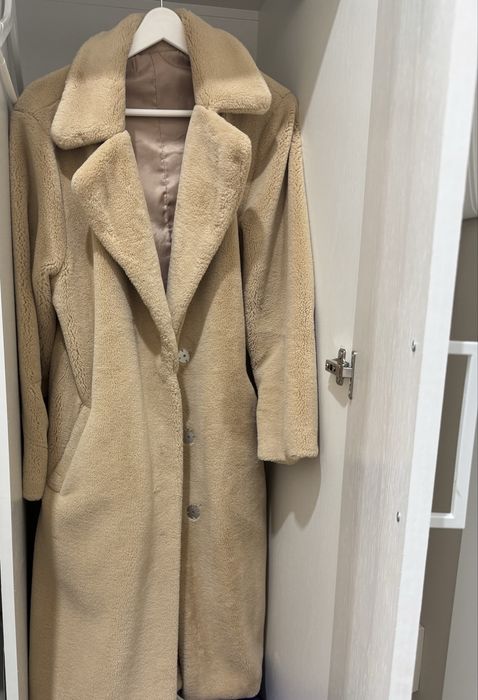 Шуба из экомеха в отличном состоянии