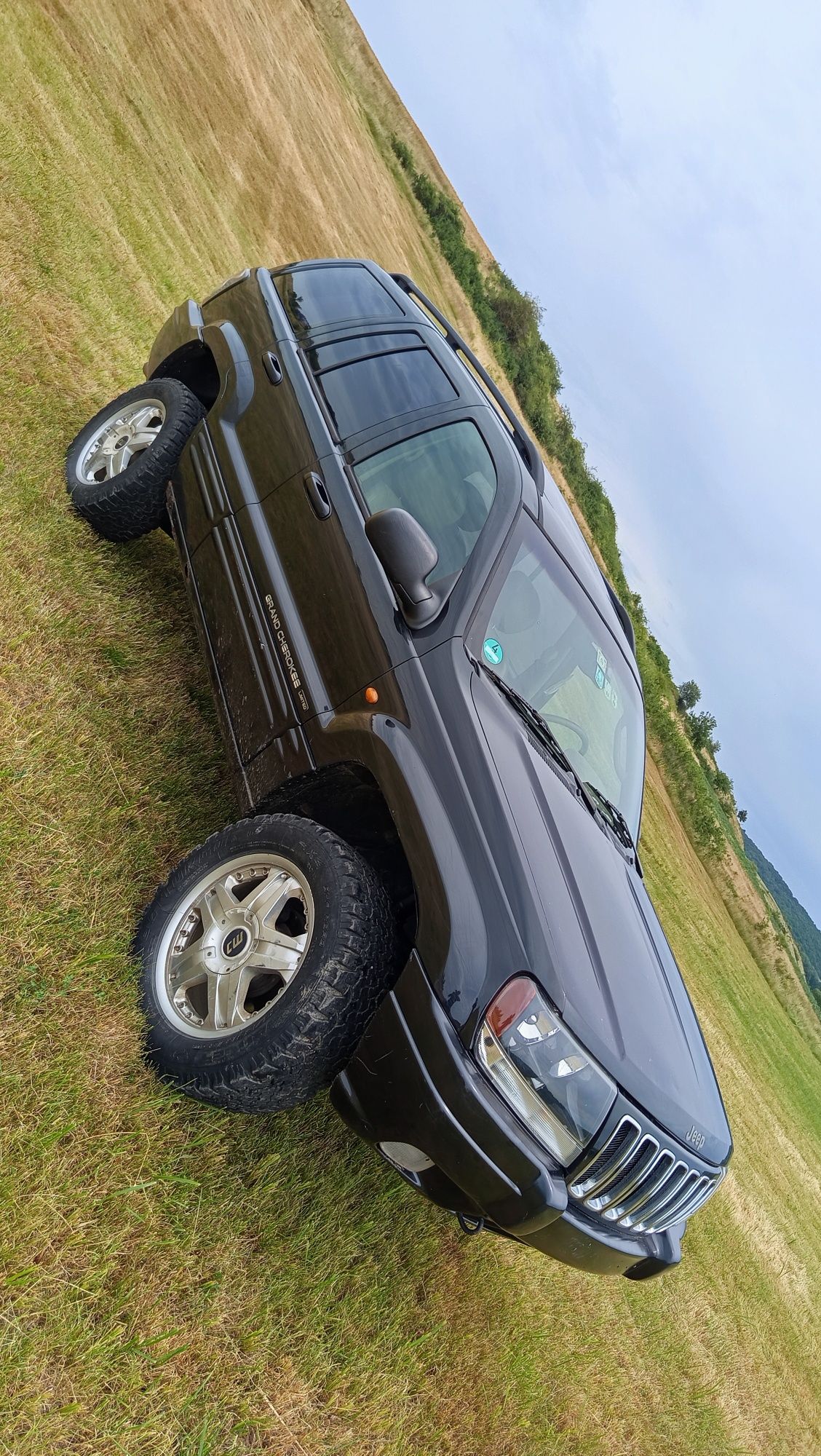 Grand Cherokee 1